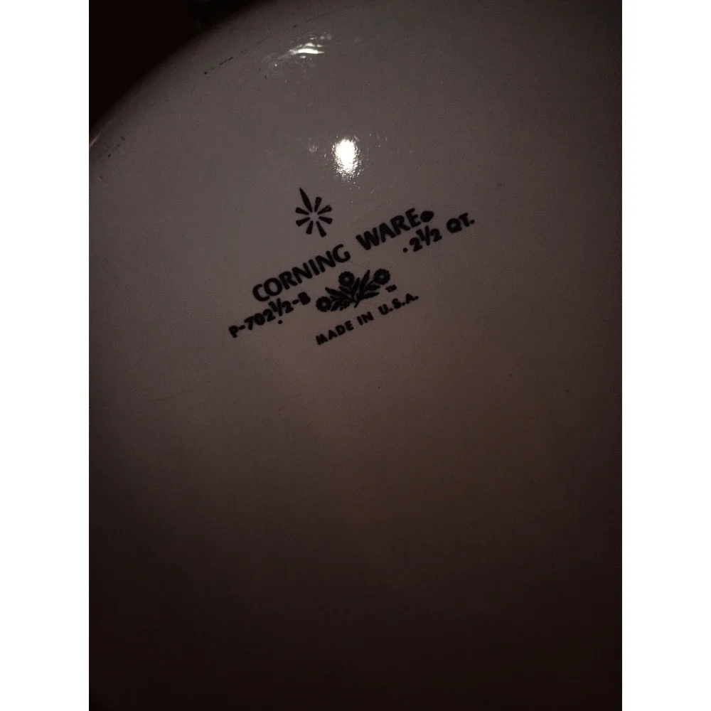 Vintage Corning Ware P-702 1/2-B Avocado Green 2.5 Qt Round Casserole Dish Lid